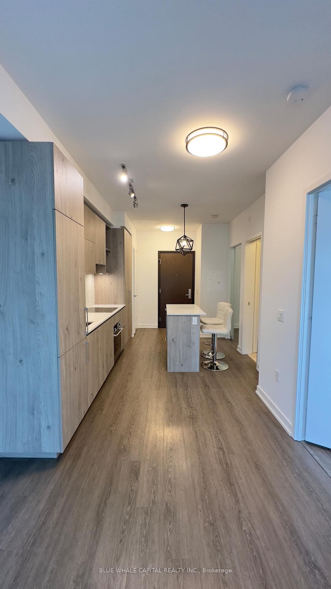 1 Yorkville Avenue Unit 1812 photo 5
