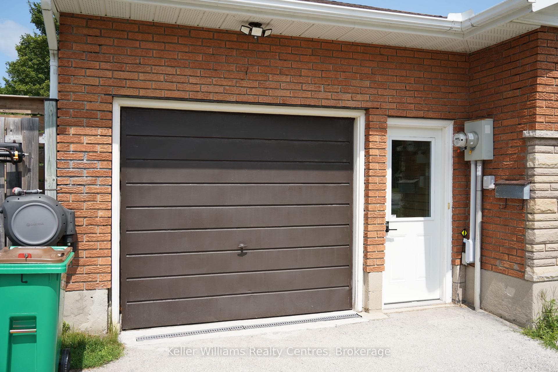 458 Princess Street photo 39