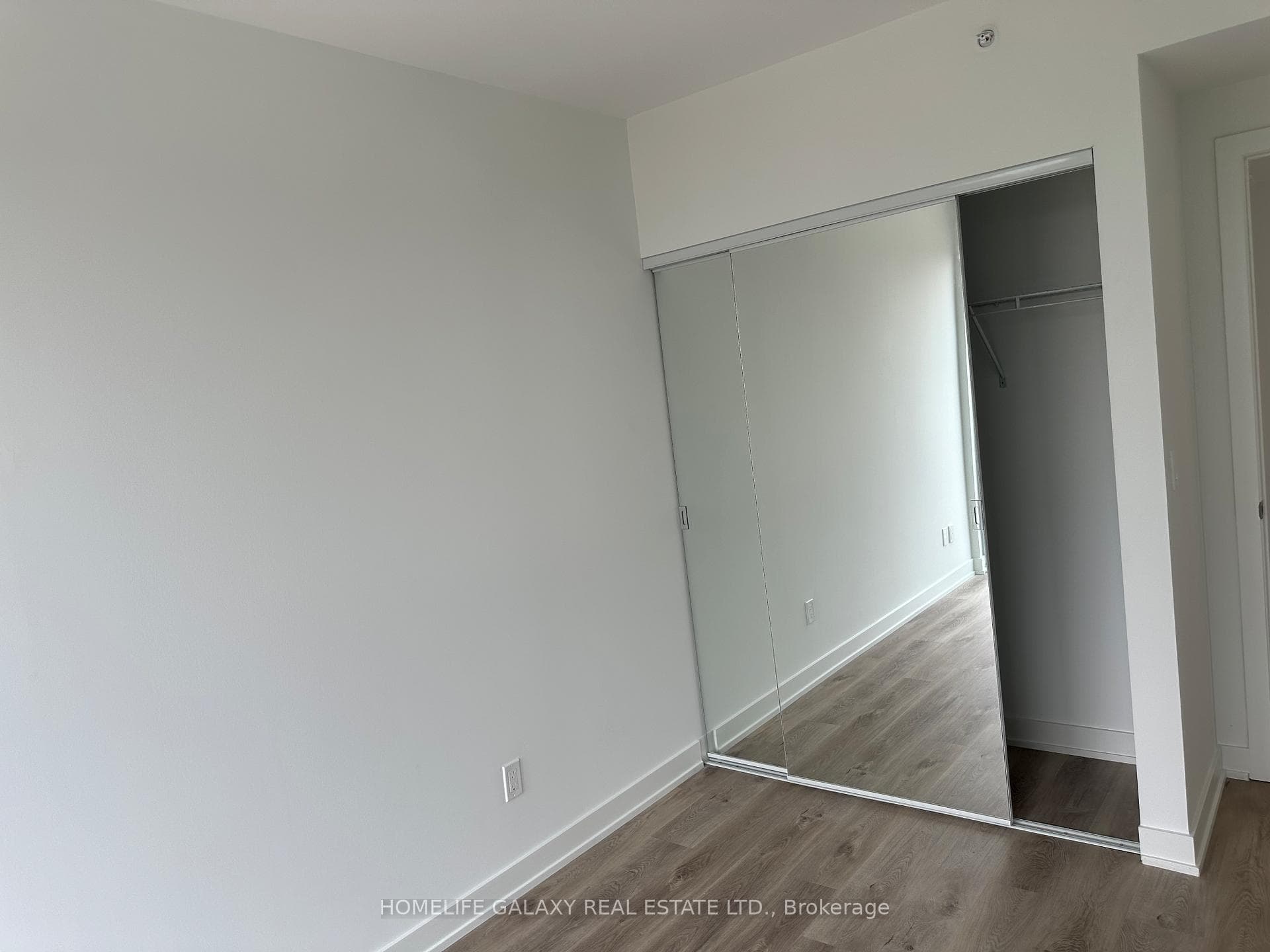 370 Martha Street Unit 1510 photo 6