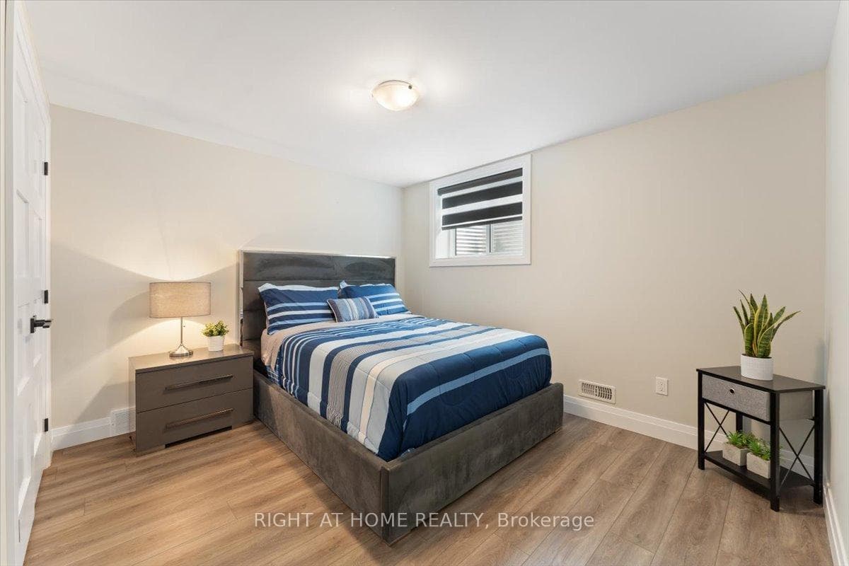 131 Ronnies Way photo 23