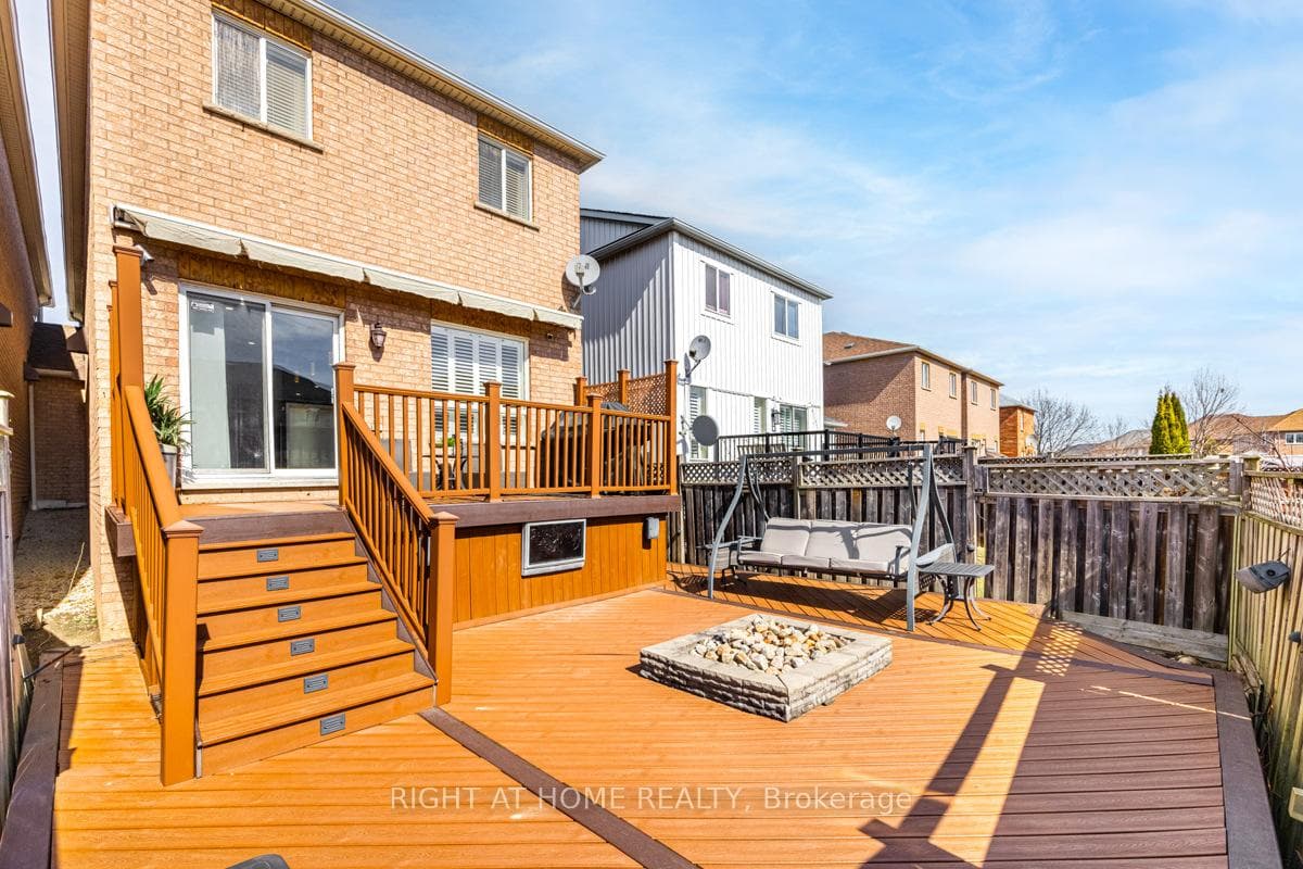 668 Rossellini Drive photo 30