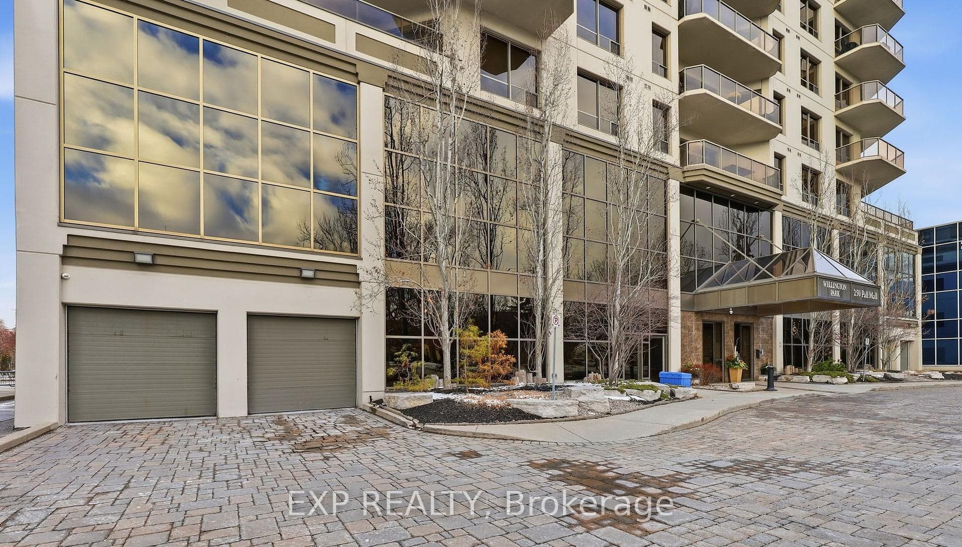 250 Pall Mall Street Unit 1106 photo 2