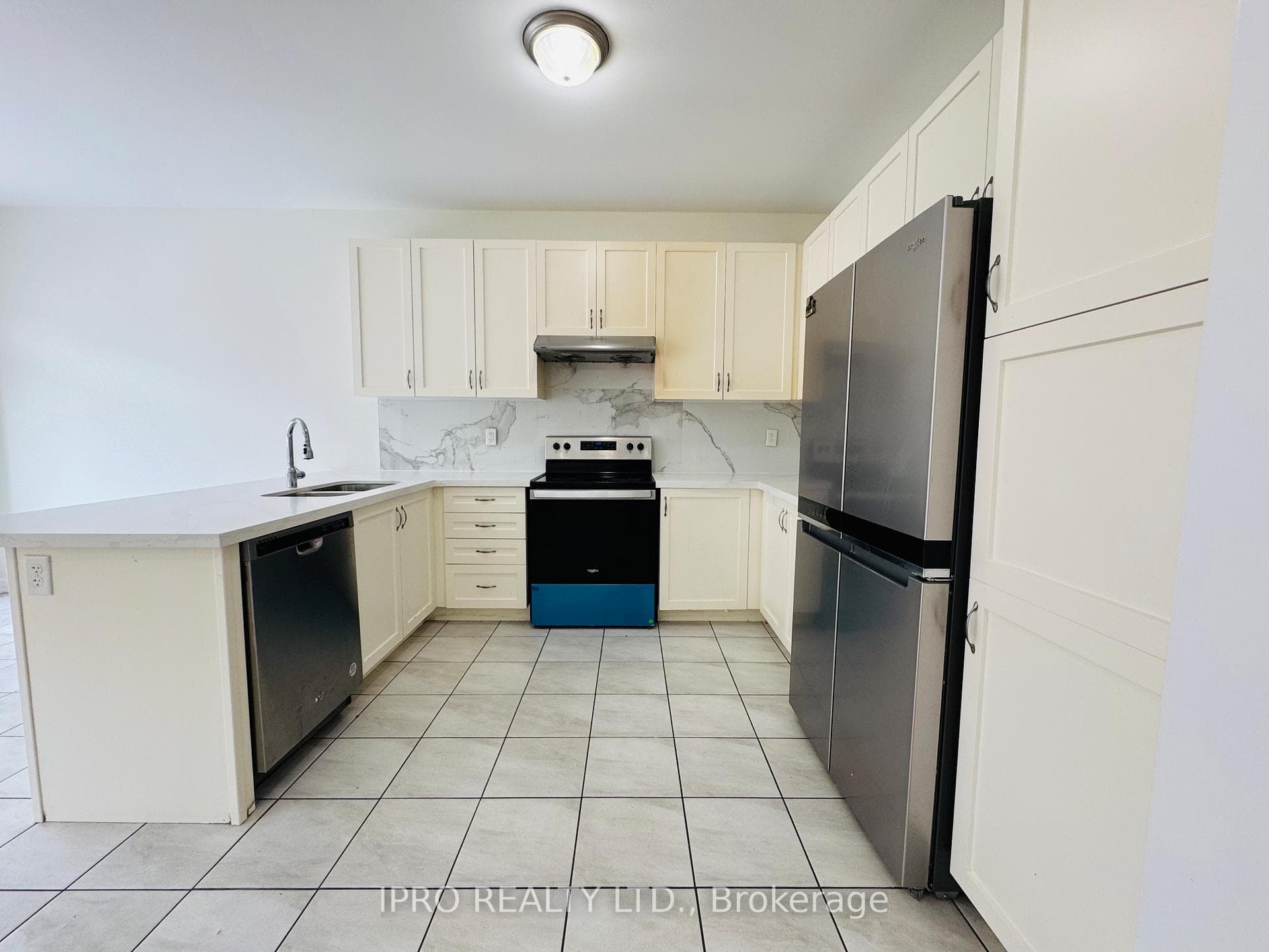 51 Donald Stewart Road photo 17