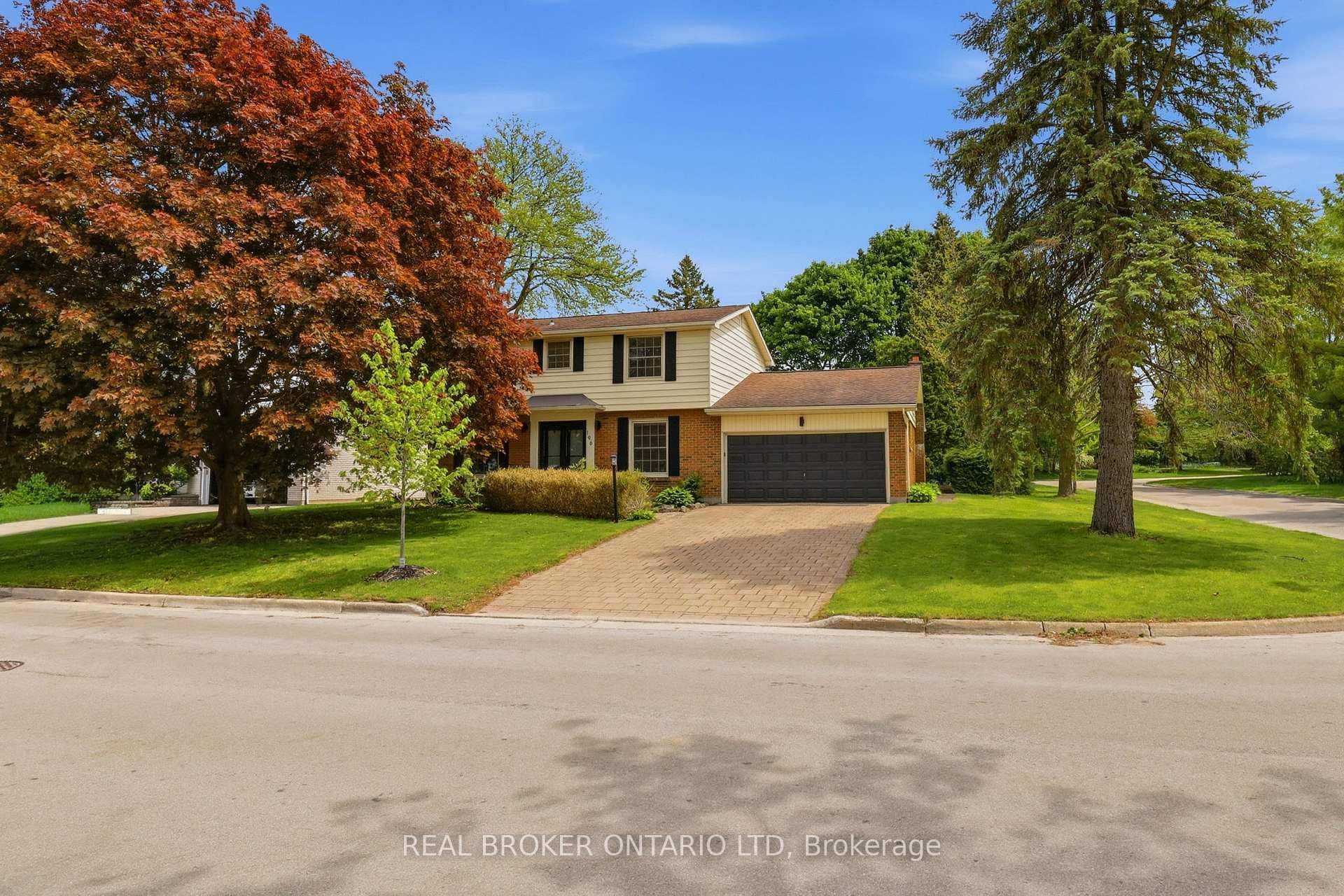 196 Wychwood Park photo 34