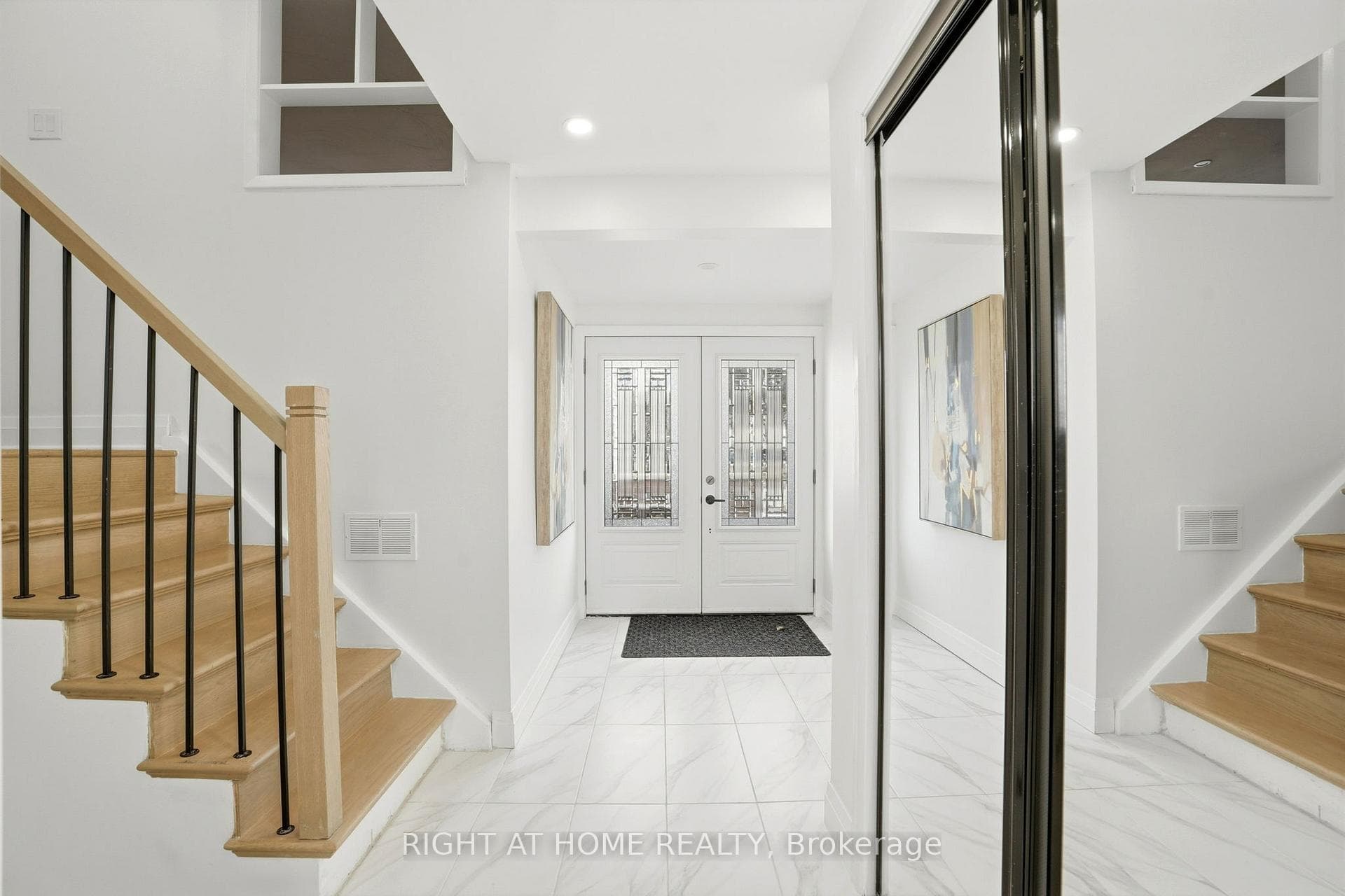 322 Melores Drive photo 5