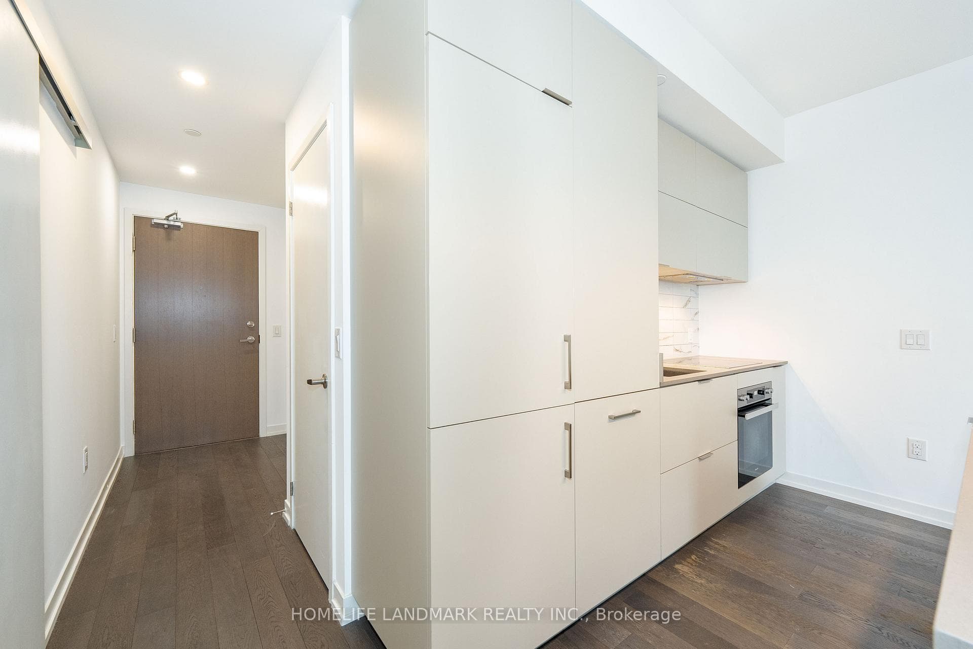 15 Lower Jarvis Street Unit 2013 photo 6