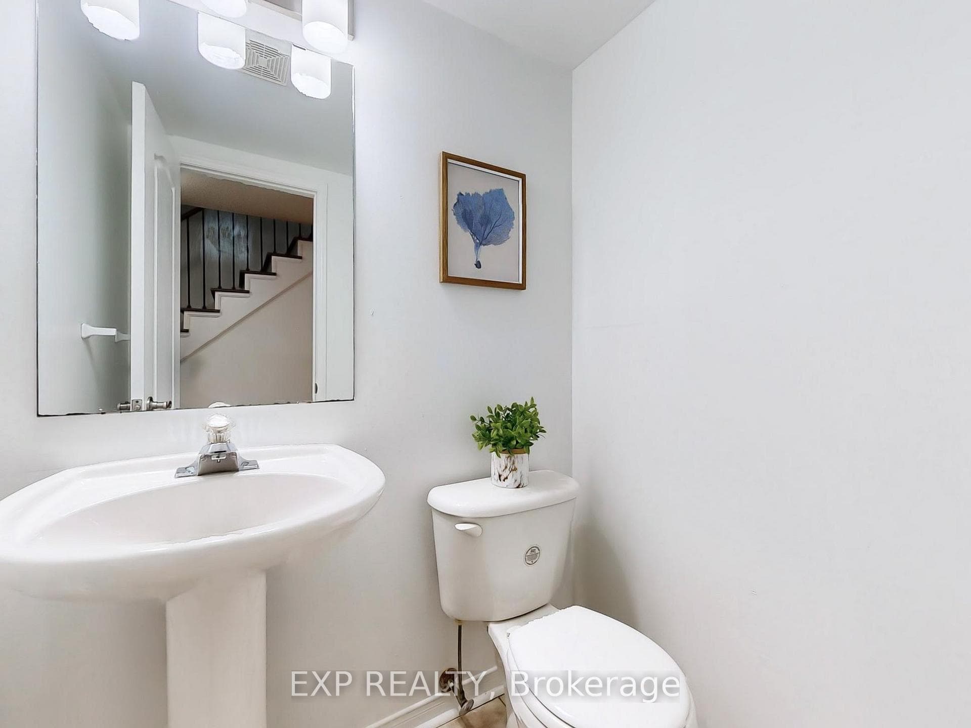 131 Bean Crescent photo 25