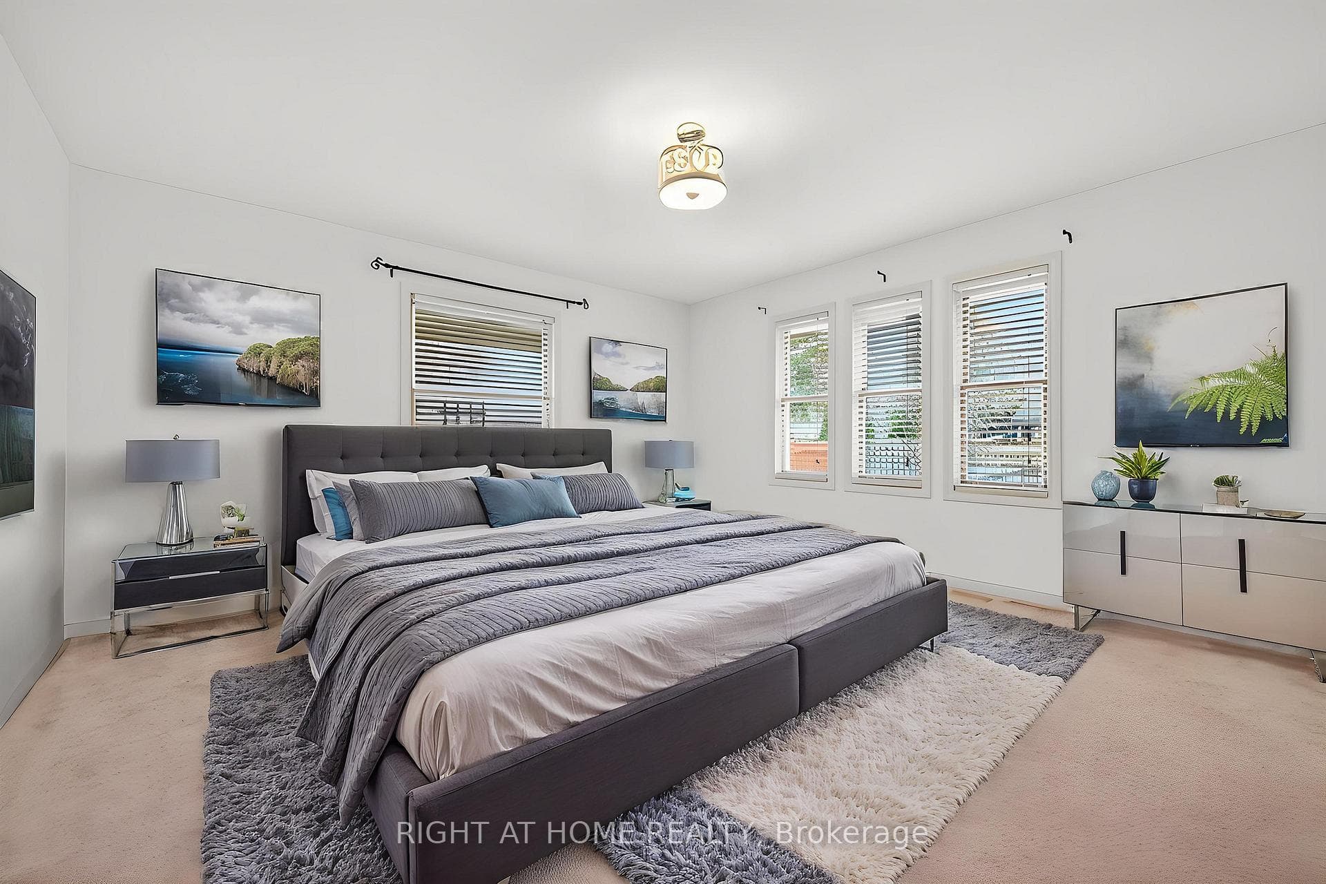 Main Bedroom Furnished Using AI