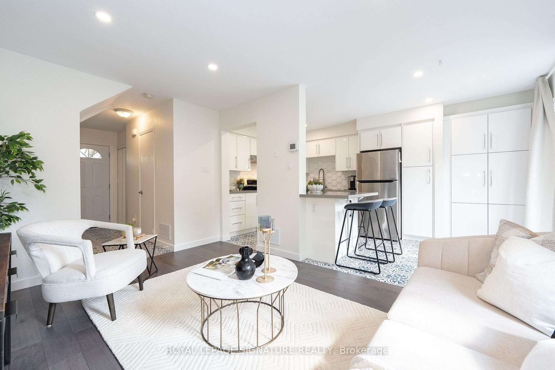 6 Murphy Lane photo 16
