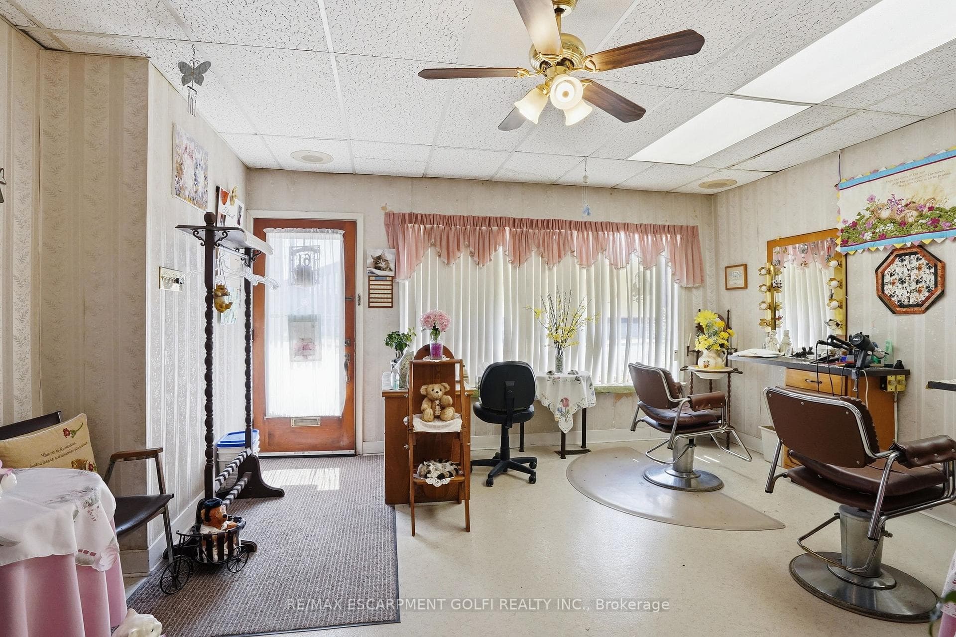 61 Niagara Street photo 7