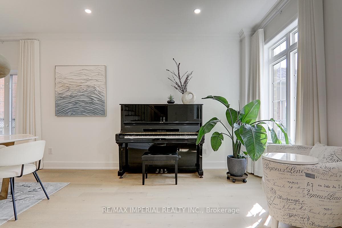 57 Ravine Edge Drive photo 4