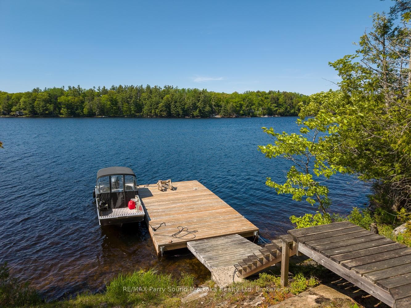 130 Healey Lake Water N/A photo 6