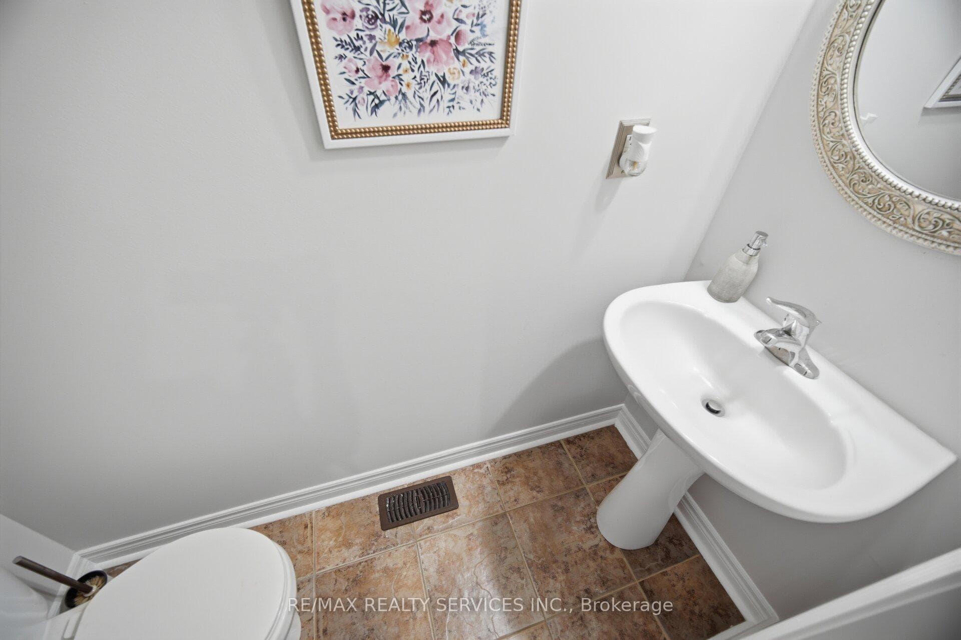 21 Waterville Way photo 19