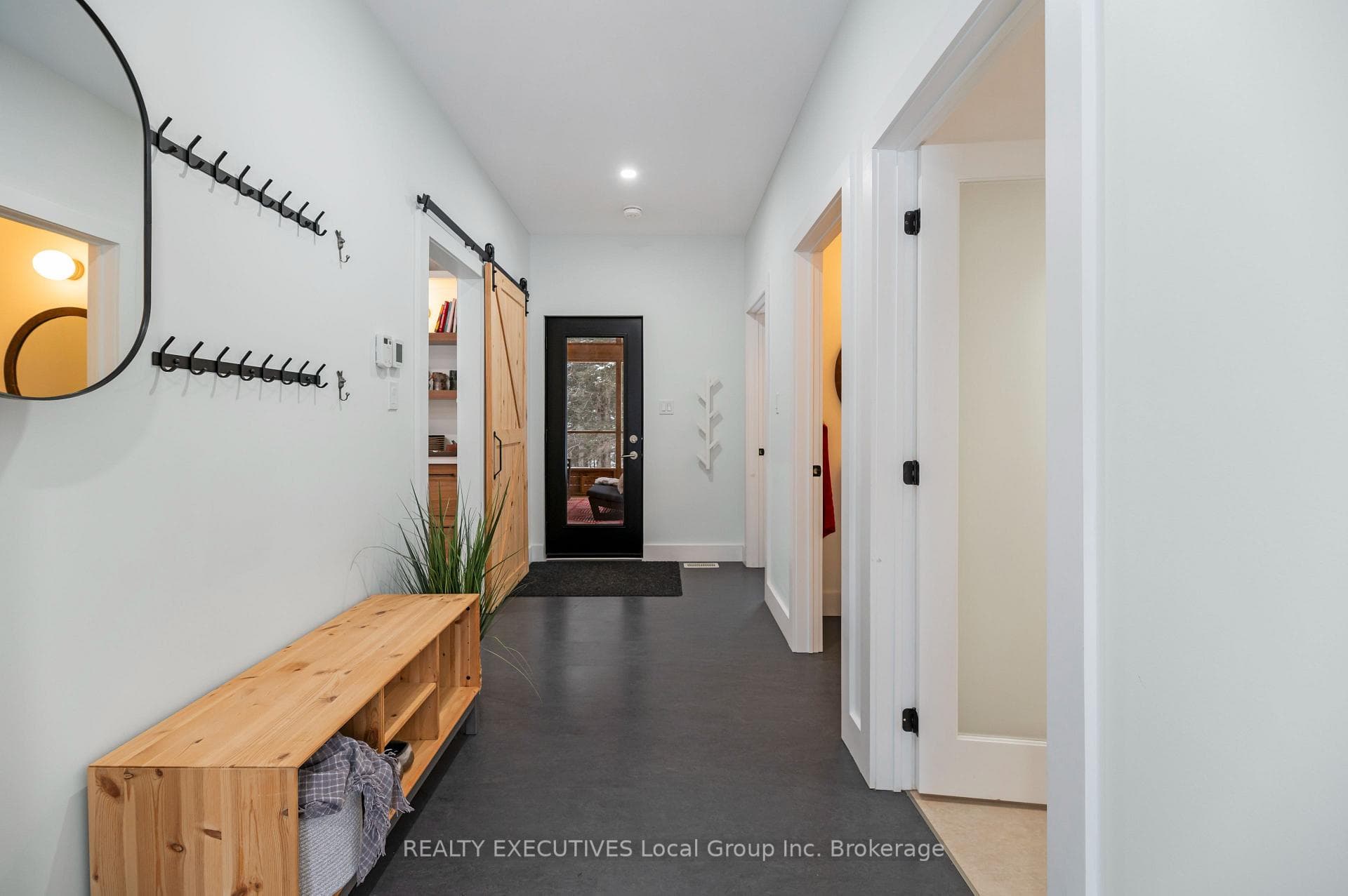 125 Guay Road photo 6