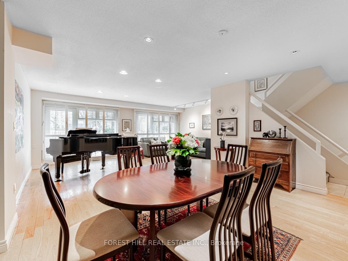 772 Avenue Road photo 9