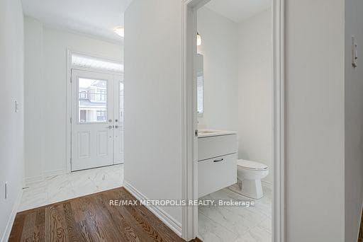 1481 Buttercup Court photo 17