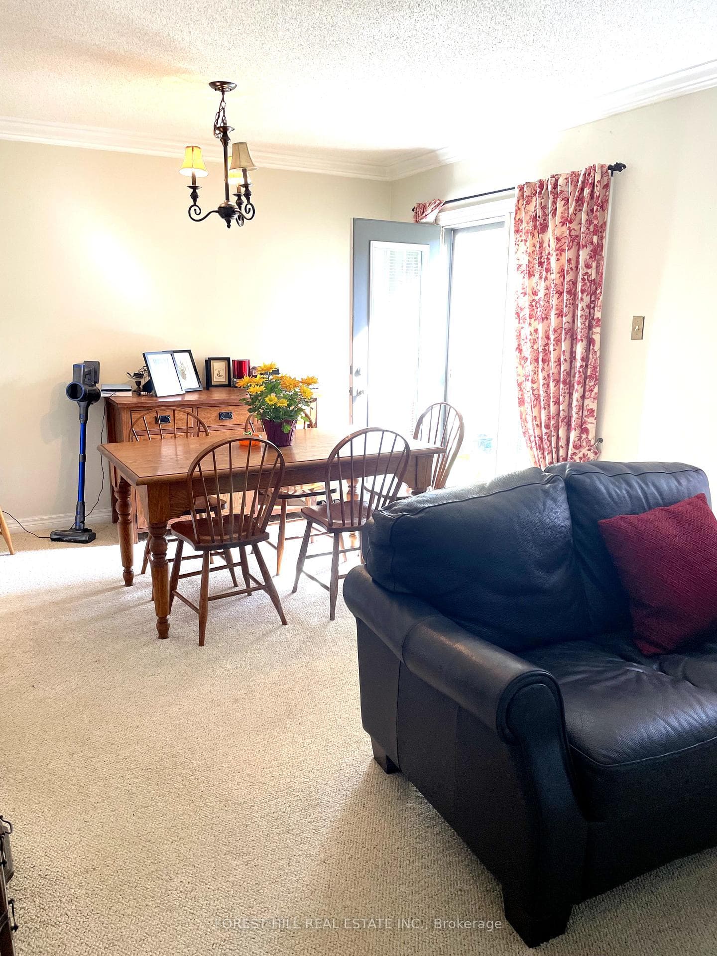 340 Ambleside Drive Unit 21 photo 4