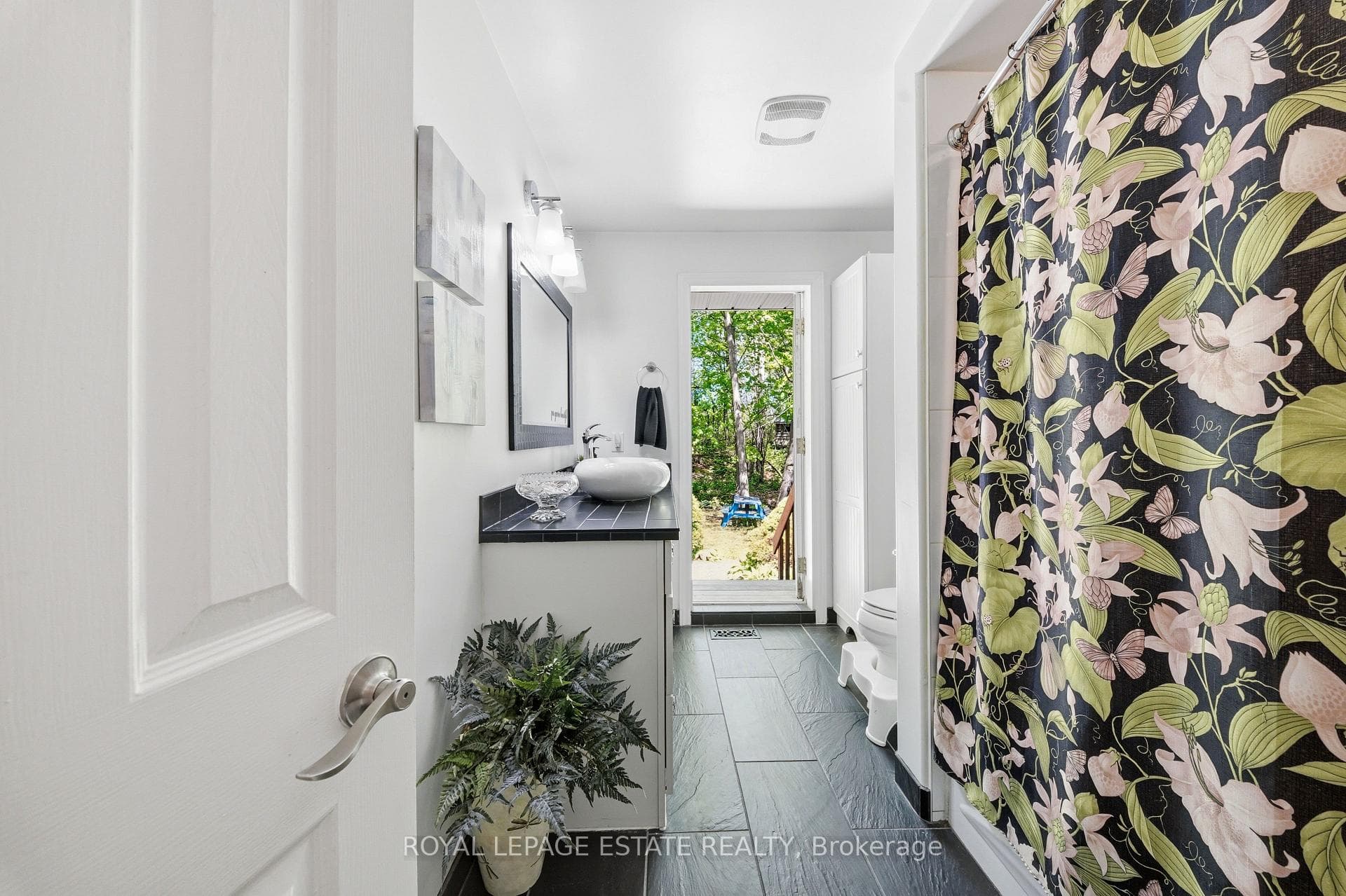 1777 Lazier Road photo 20