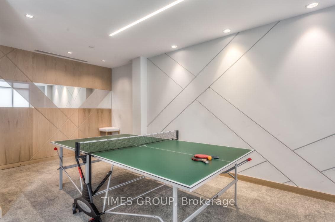 18 Uptown Drive Unit 1701 photo 15