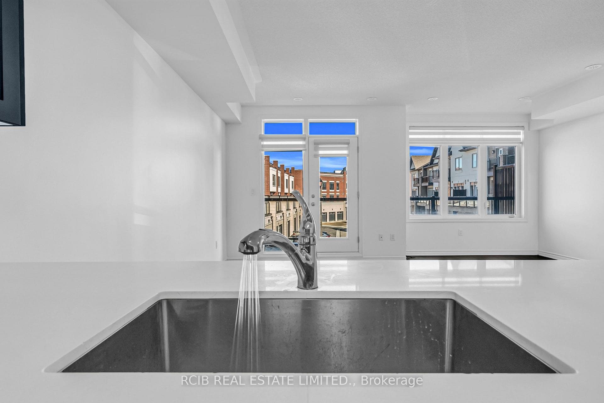 7 Tiveron Avenue photo 25