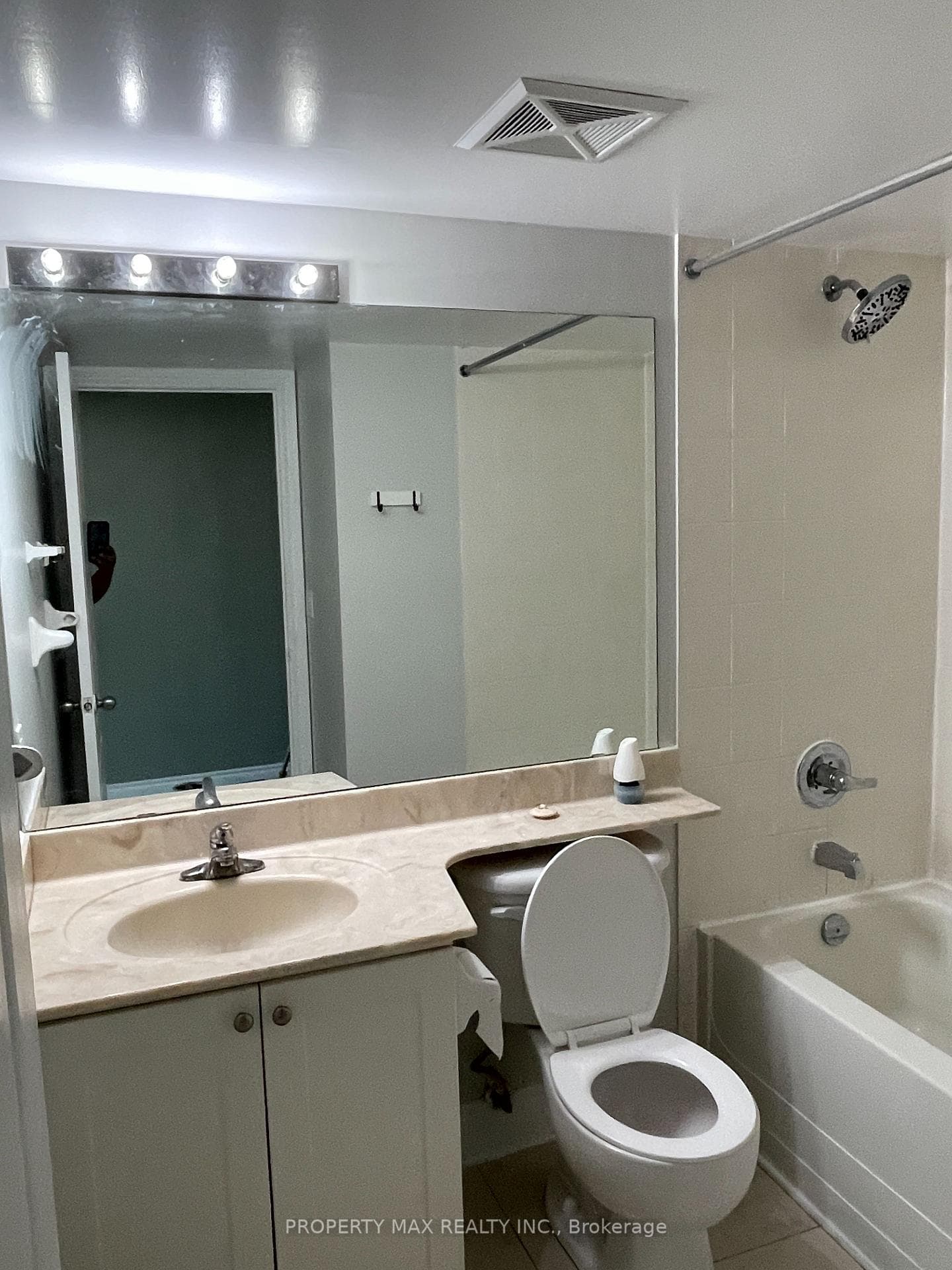 60 Brian Harrison Way Unit 1203 photo 7