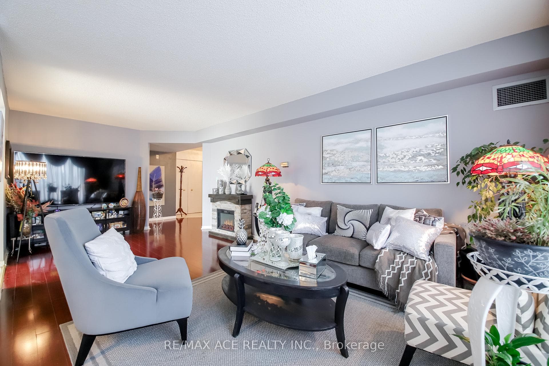 480 Mclevin Avenue Unit 314 photo 13