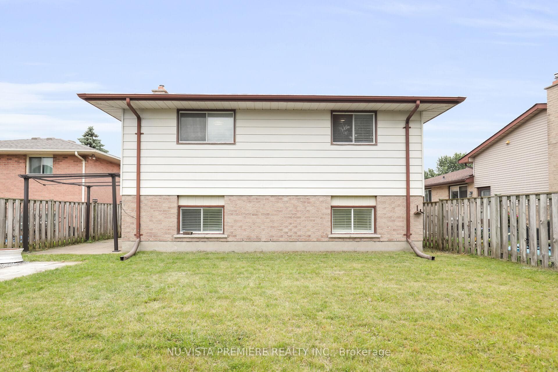 1180 Delphi Place photo 40