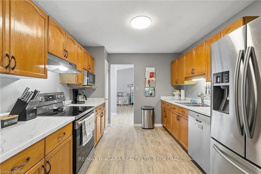3710 SUSSEX Lane photo 12