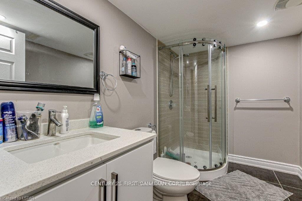 577 Third Street Unit 28 photo 13