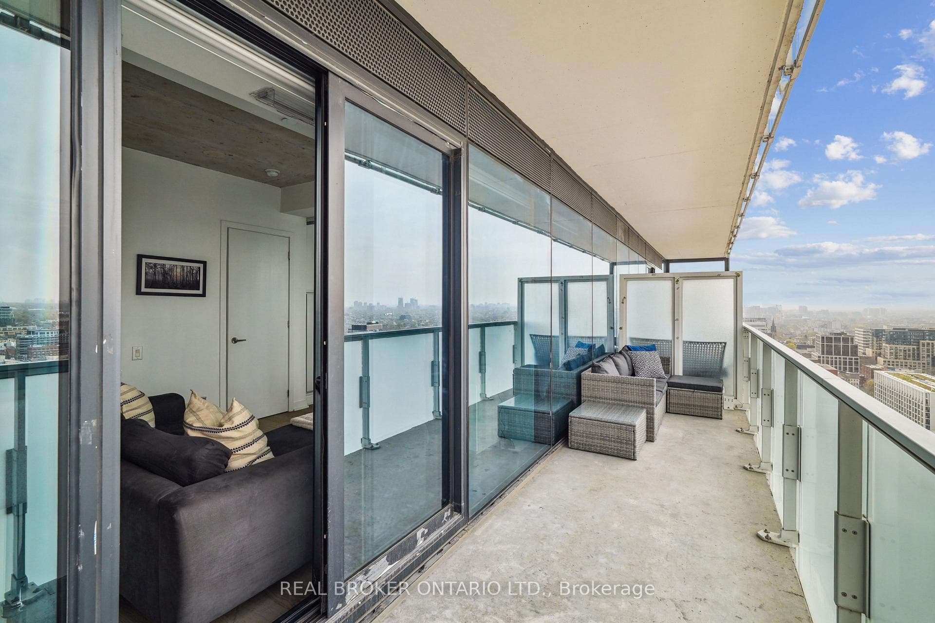 11 Charlotte Street Unit 2504 photo 17