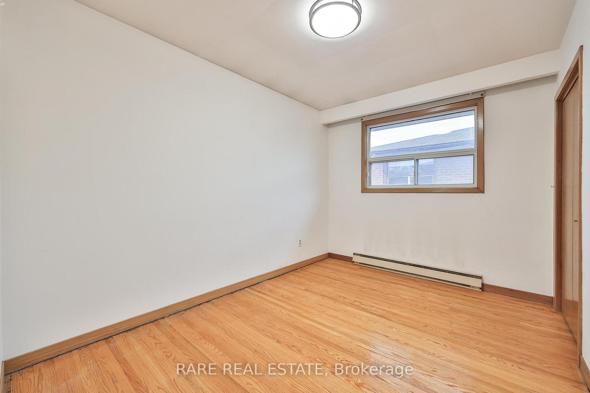 2348 Denise Road photo 18