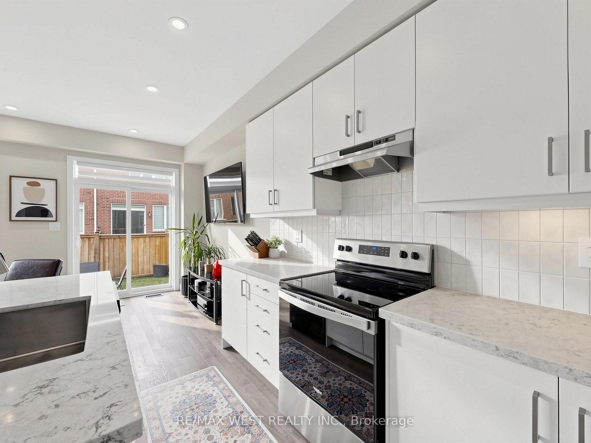 32 Angelfish Road photo 16