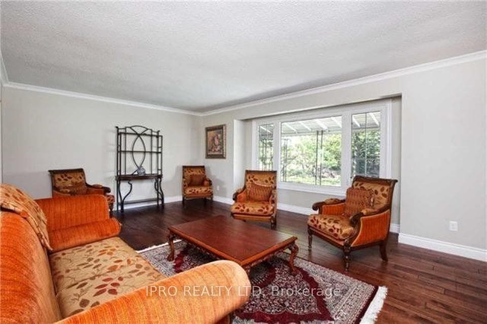 10414 Chinguacousy Road photo 8