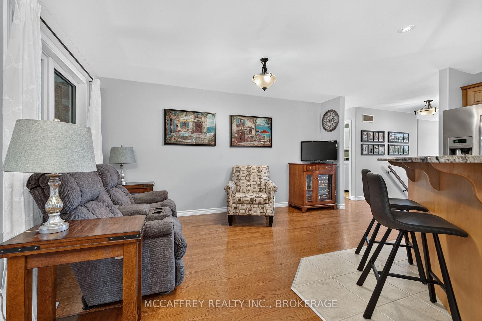 9 Hartwood Crescent photo 13