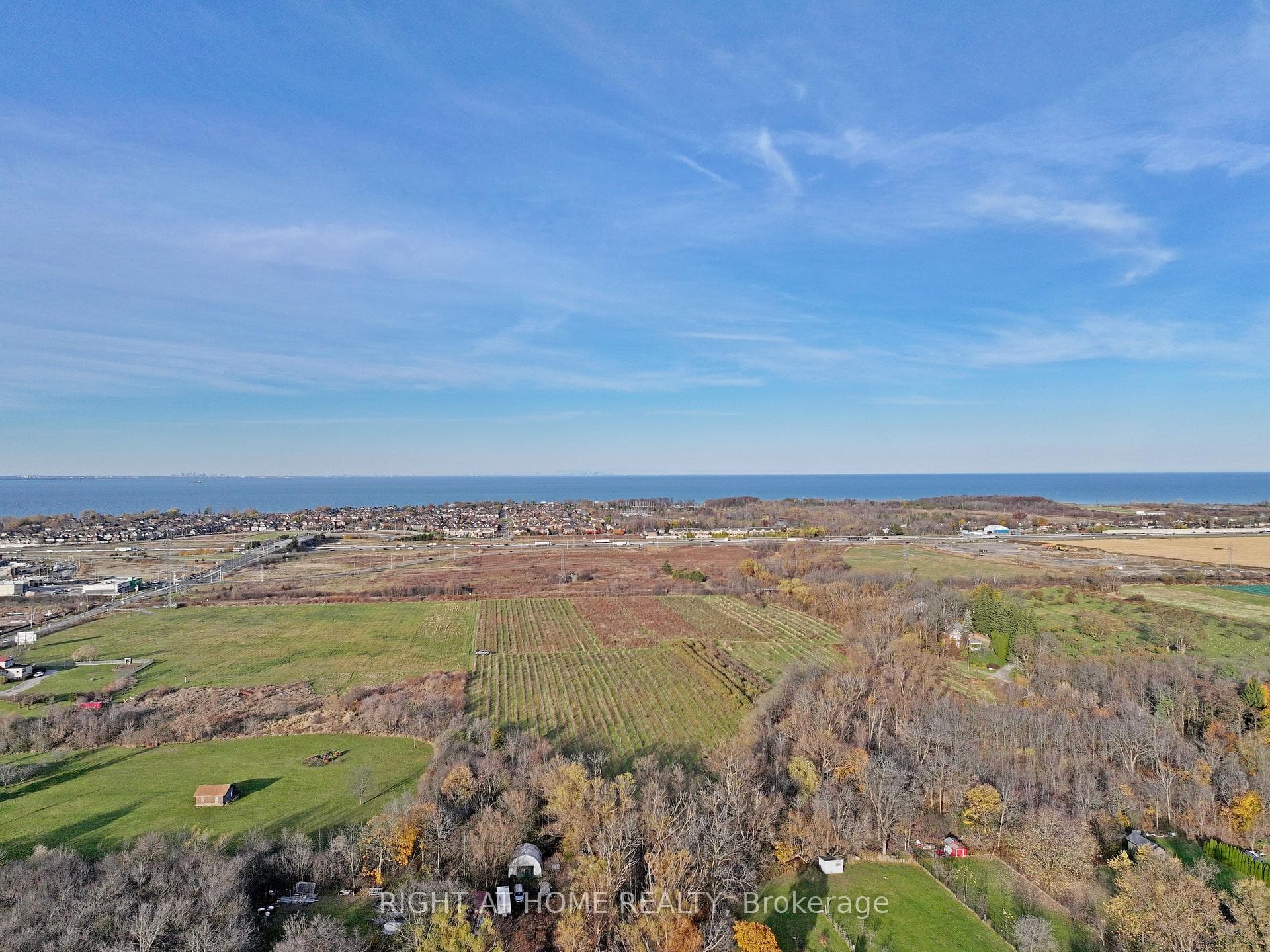 15 Bridgman Lane photo 18