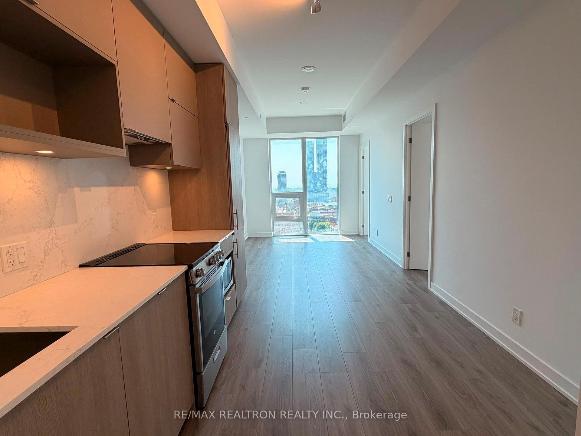 100 Queen Street Unit 2611 photo 5