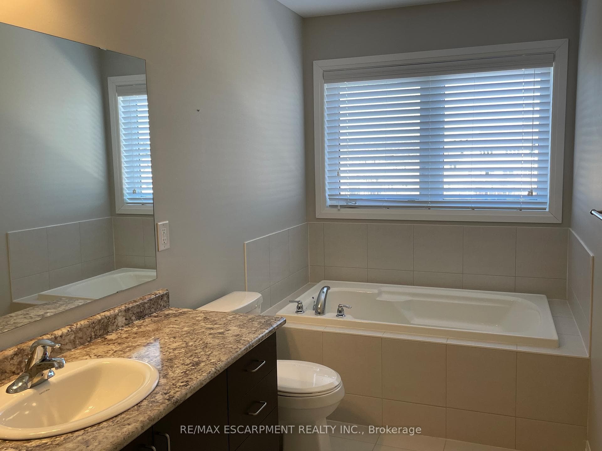 4004 Fracchioni Drive photo 23