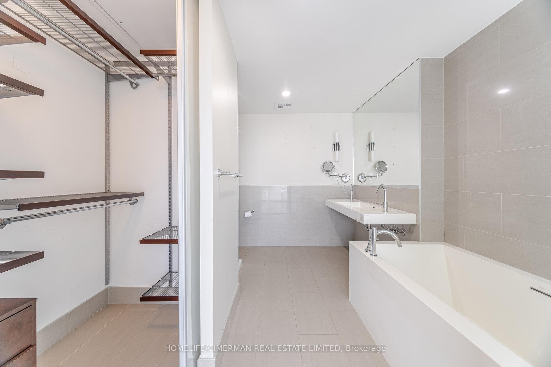 70 Distillery Lane Unit 2607 photo 21