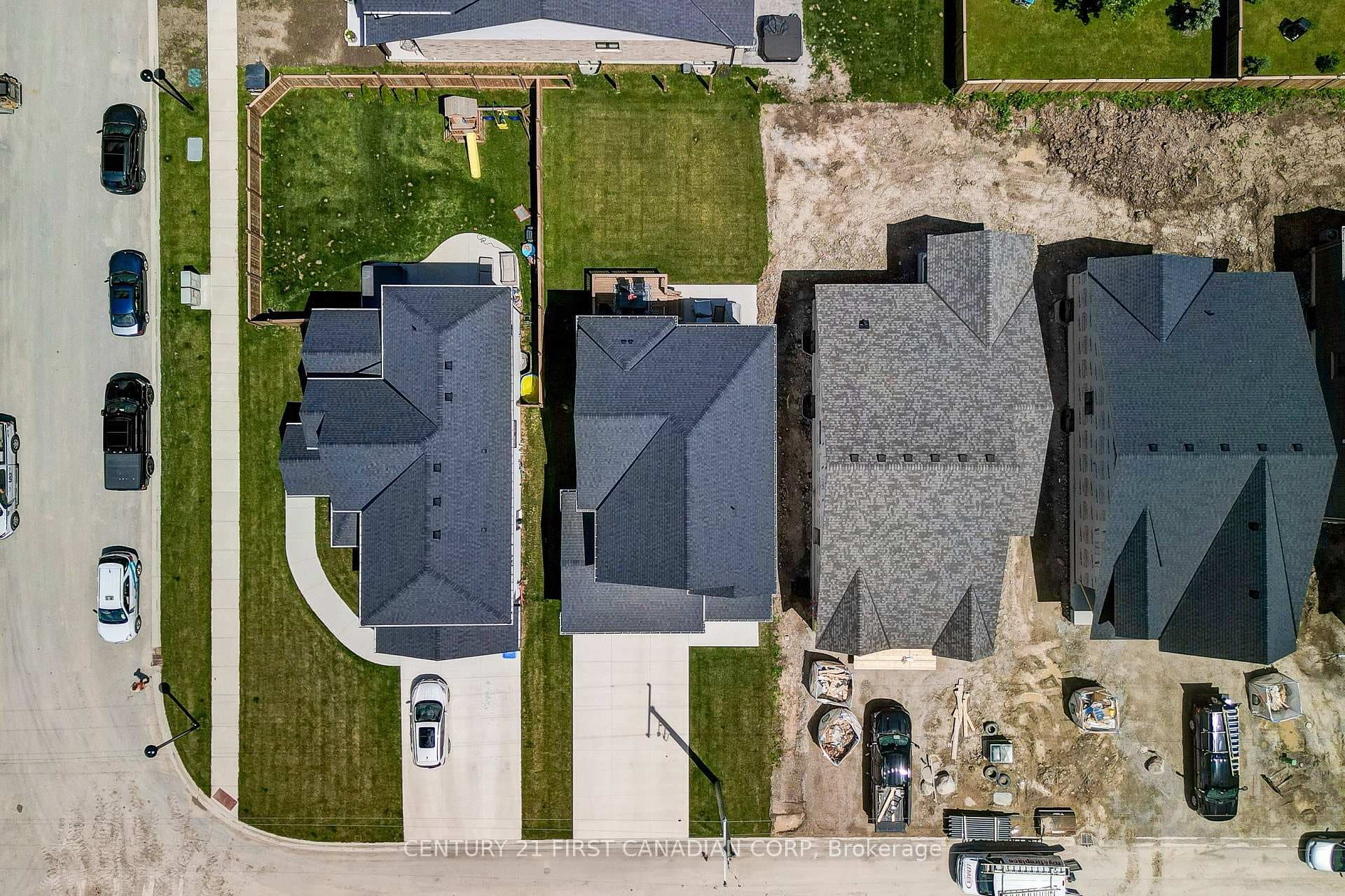 138 Scotts Drive photo 10