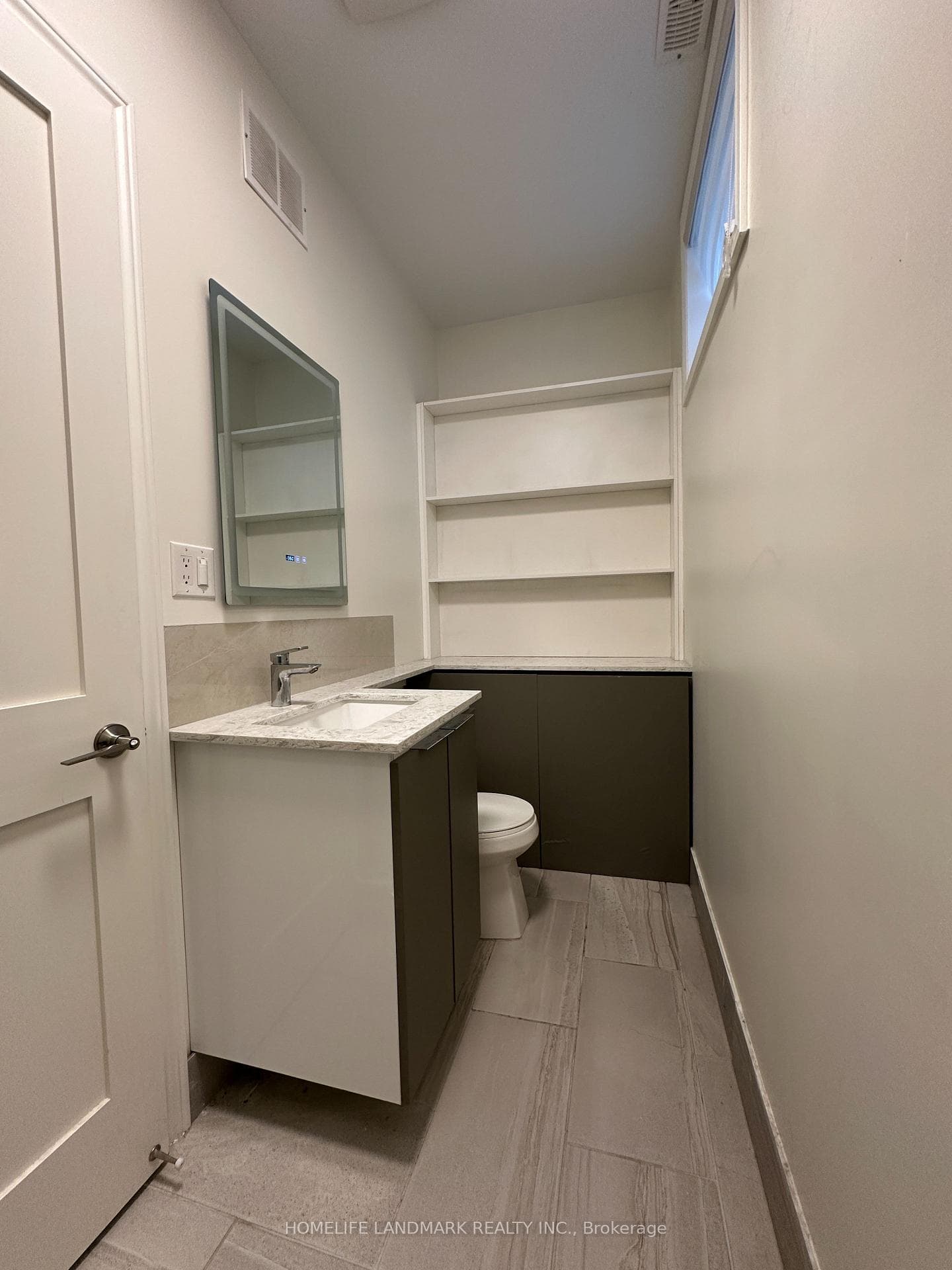 86 Pemberton Avenue photo 10