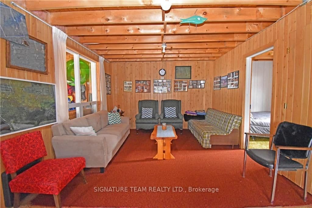 54 LAFLEURS Lane photo 8