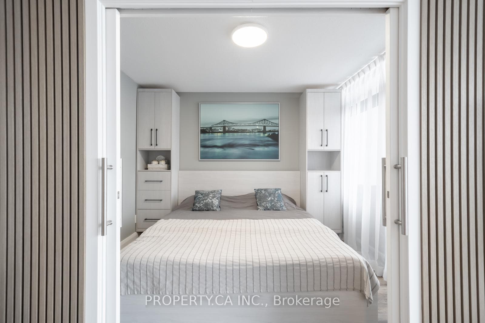 1333 Bloor Street Unit 2201 photo 13