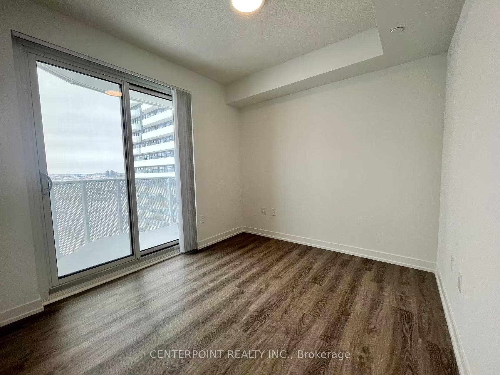 195 Commerce Street Unit 2511 photo 8