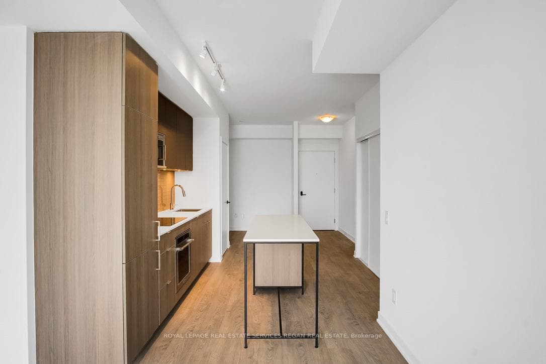 220 Missinnihe Way Unit 1203 photo 12