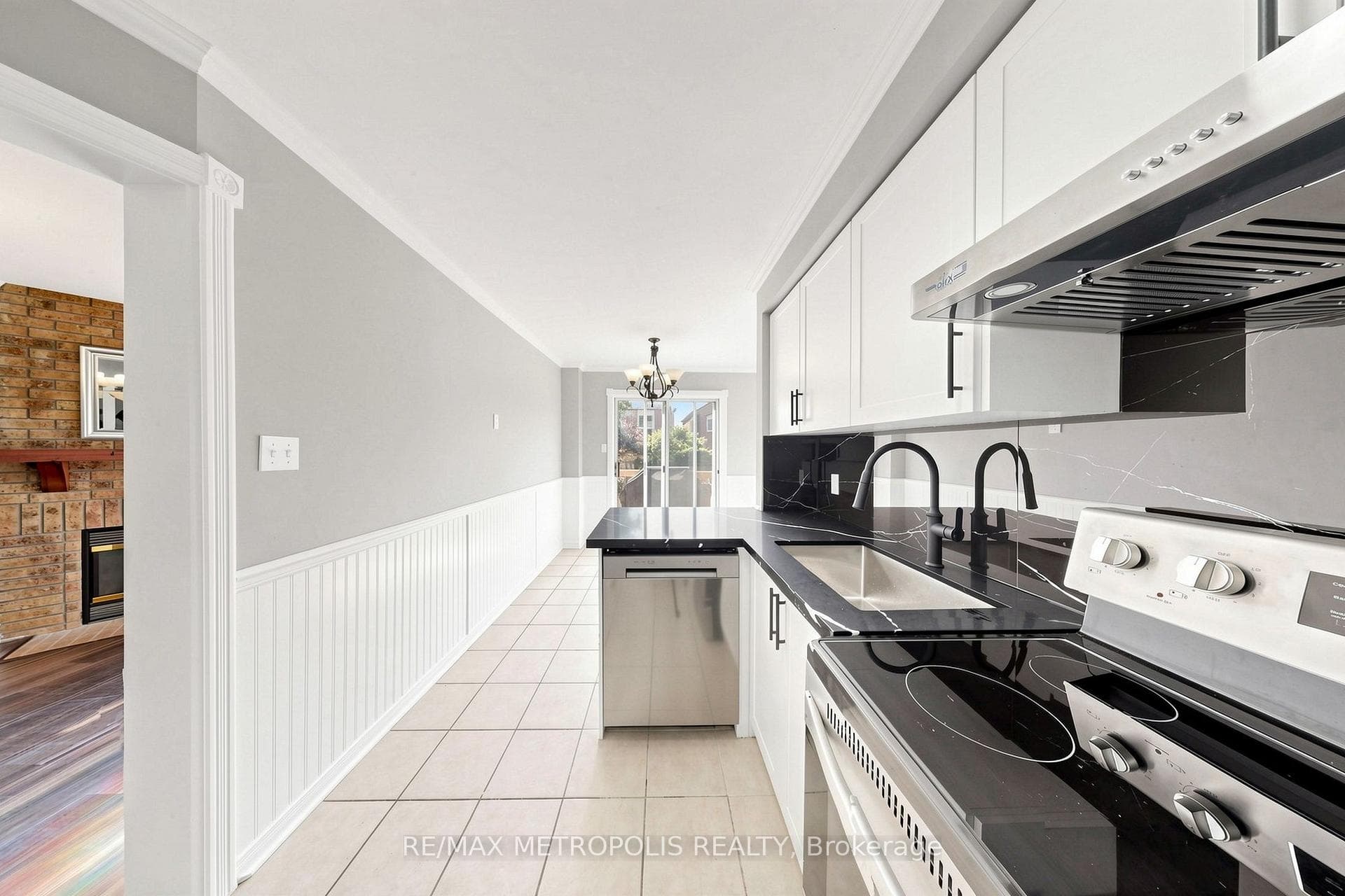 118 Jordan Drive photo 16