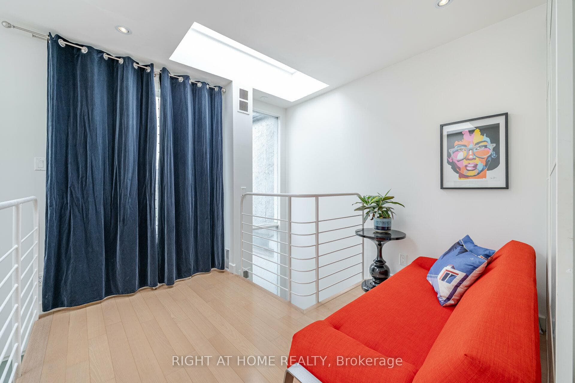 265 Berkeley Street photo 24