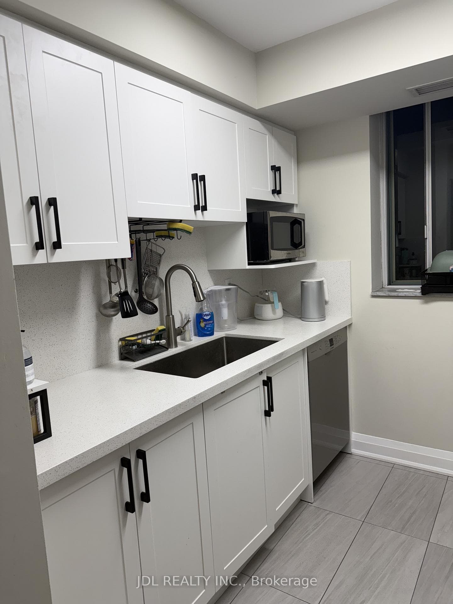1 Pemberton Avenue Unit 1507 photo 13