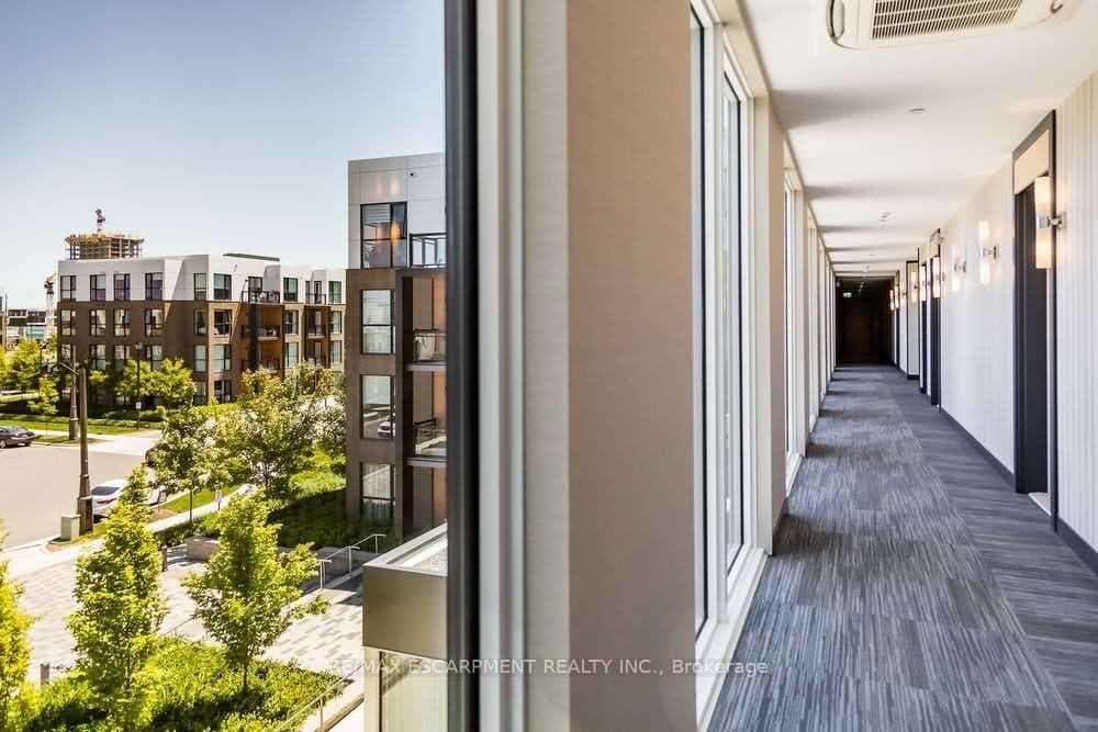 150 Sabina Drive Unit 303 photo 7