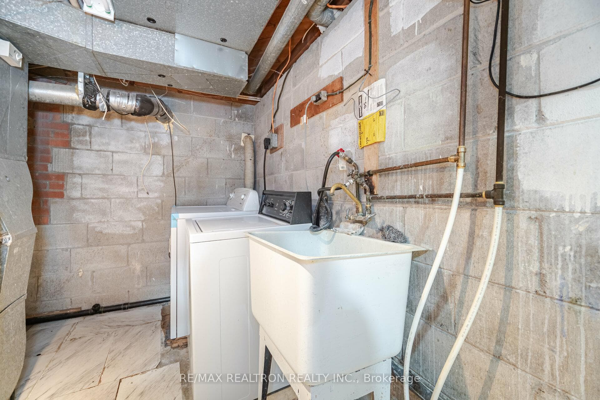 726 Brimorton Drive photo 37