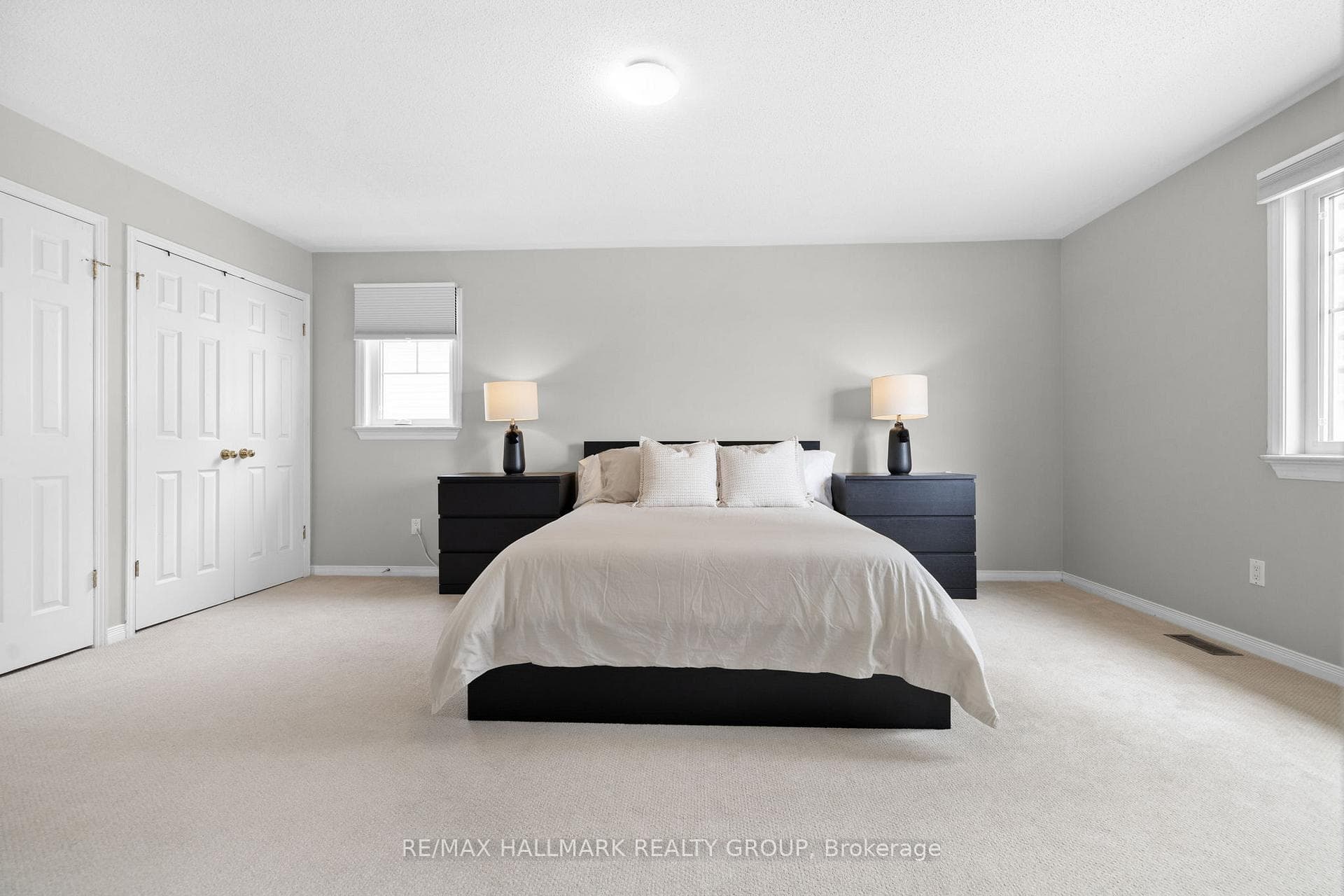 35 Thornbury Crescent photo 27